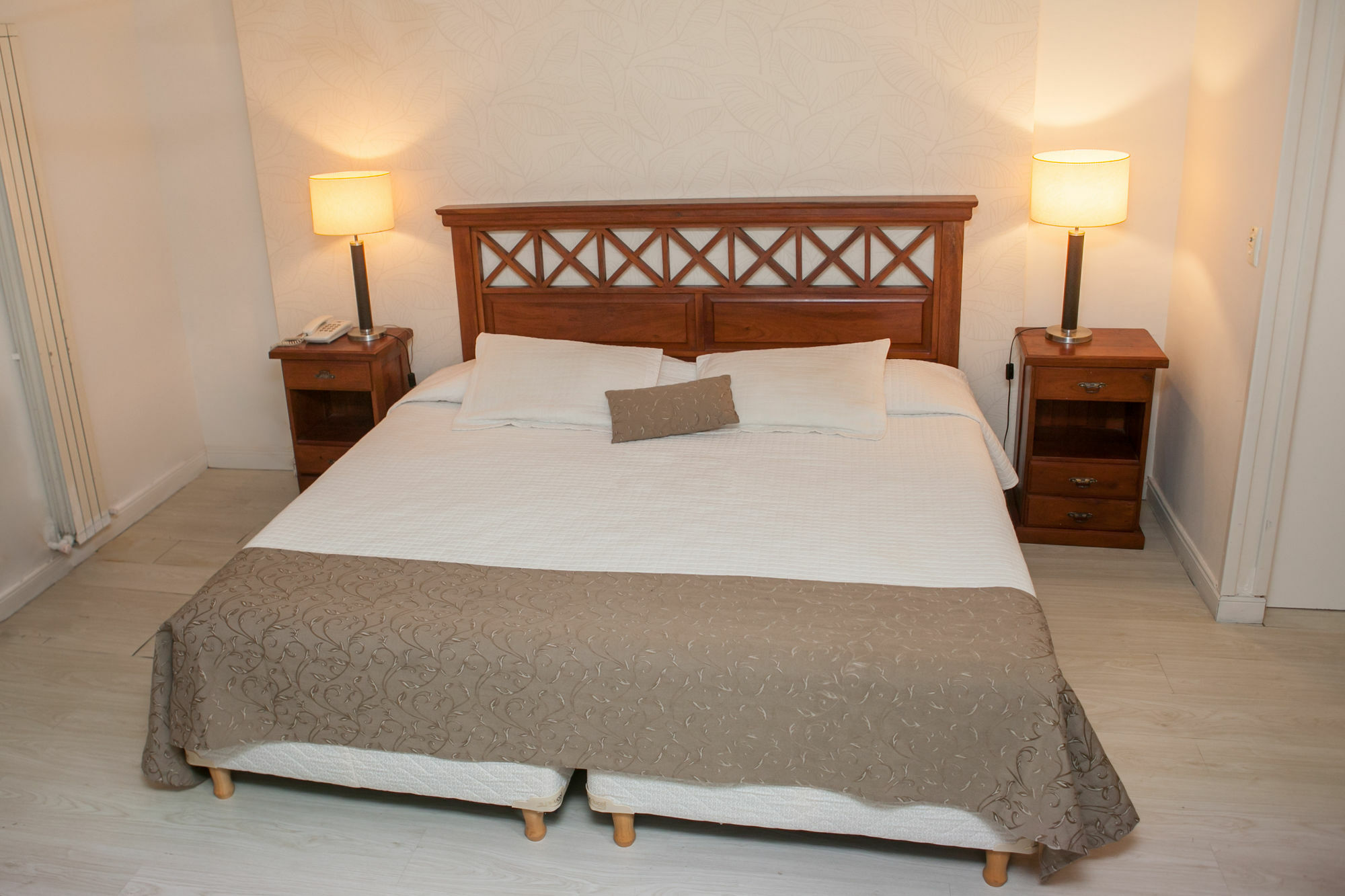 Bagu Pinamar Hotel מראה חיצוני תמונה